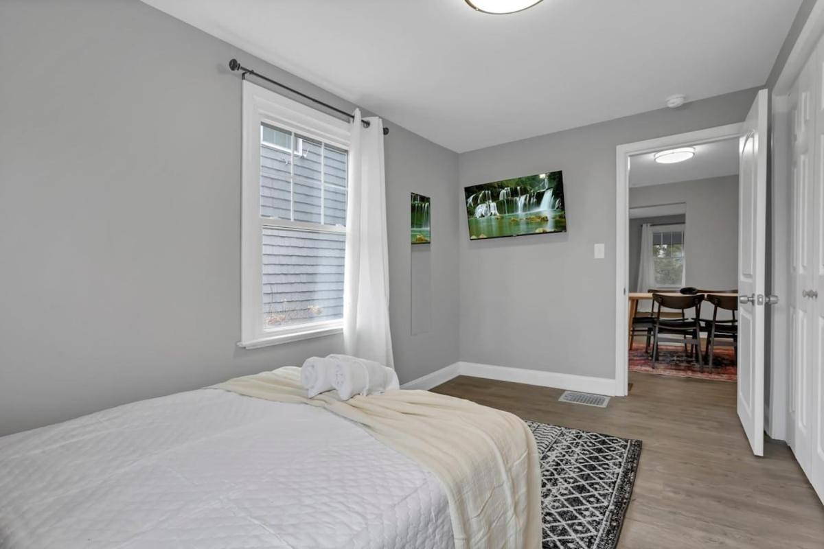 The Huron Charmer-4 Bd And Yard * Columbus
